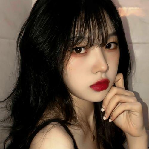 抖音最新爆料美女是谁图片,网友热议的神秘美女究竟是谁？”