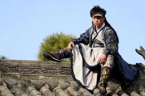 孔雀翎第二部在线观看,江湖风云再起,传奇剑客再战江湖 第3张 孔雀翎第二部在线观看,江湖风云再起,传奇剑客再战江湖 第3张